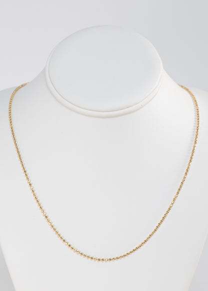 Women’s trendy chain 18k Gold